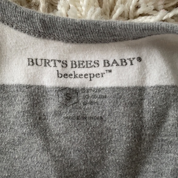 Burt's Bees Beekeeper™ Organic Baby Wearable Blanket - Picture 3 of 3